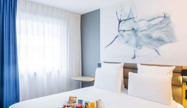 Mercure Paris Massy Gare TGV