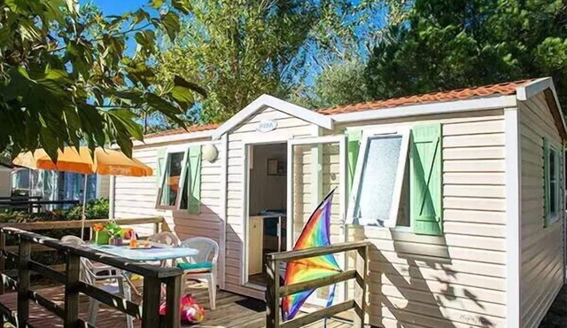 Mobile Home | Classic | 2 Bedrooms | 4 Guests | Raised, Uncovered Deck | A/C