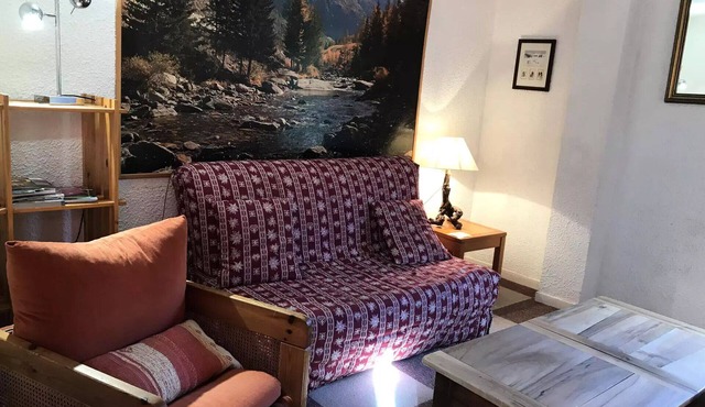 New Listing: Charming 3-room apartment at the base of the slopes