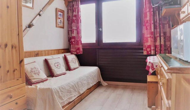 Residence Le Palafour - Studio 2 people in Tignes at the foot of the slopes, shops, the ESF and the tourist office in the lake district. Appa