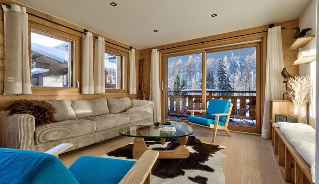 Spacious Apartment with Balconies beside Ski Lift