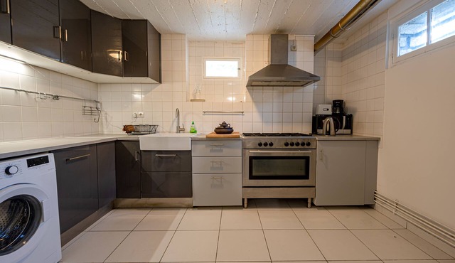 Spacious and comfortable house near Paris