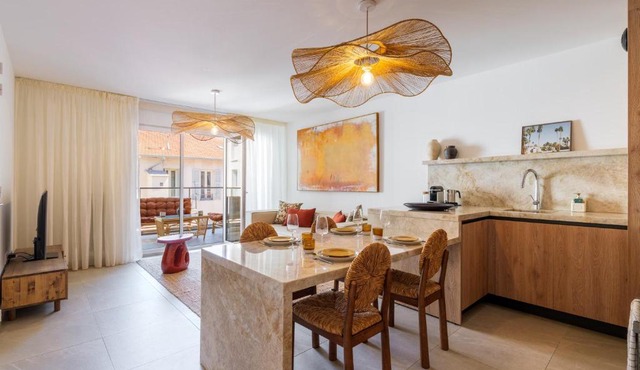 Spacious apartment with terrace and parking