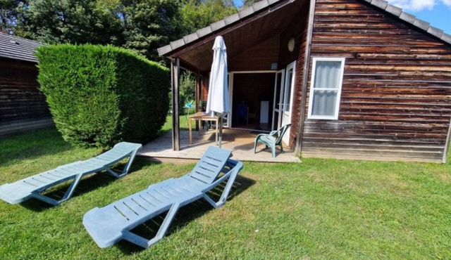 Spacious Chalet for 8 with Terrace