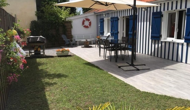 SPECIAL OFFER: Traditional cottage in the Arcachon Bay area near the port of Audenge