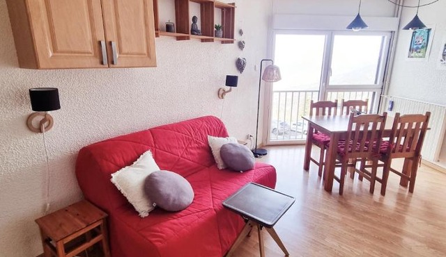 Studio cabine - Pied des pistes - Commerces - Superbe vue