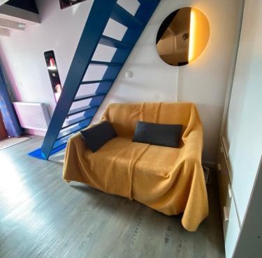 Studio cosy climatisé avec chambre mansardée Monnet-Mermoz Tram Métro 15 mnParis