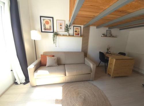 Studio mezzanine - 4 pers - Parking - 2km Walibi
