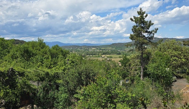 The terraces of the Ardèche. Kayaking, hiking and canyoning 5 minutes away. Peaceful