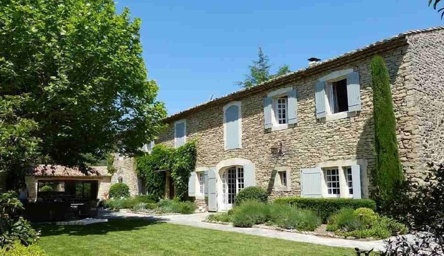 vacation holiday large villa rental france, provence, luberon, gordes, pool, view, vacation holiday large villa to rent