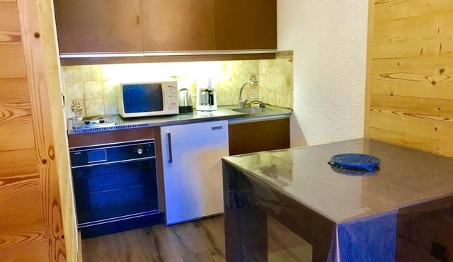 Wifi, ski-in/ski-out & foot of the slopes, 1st floor, tv, 24m², Villard de Lans