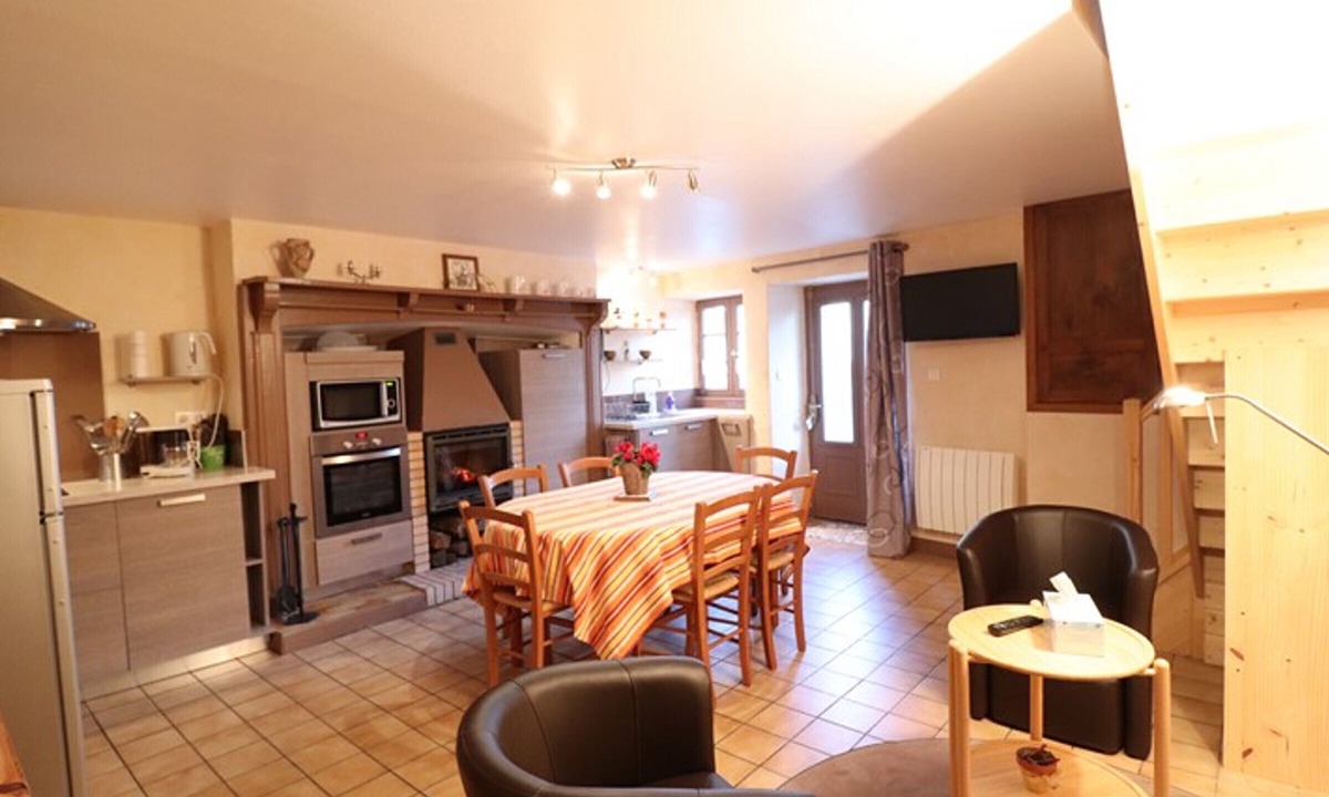 Arnac Cottage | Gite Arnac, 3 bedrooms, 6 persons