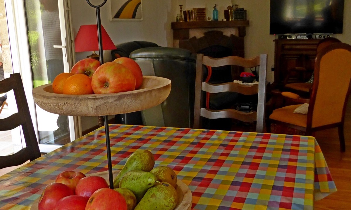 Saint-Cyprien-sur-Dourdou House | L'oustal des Bons Vivants
