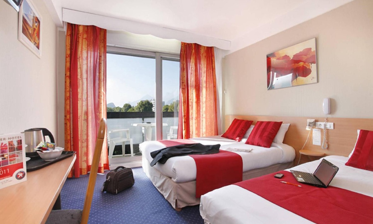 Le Pont-de-Claix Hotel | The Originals City, Hôtel Villancourt