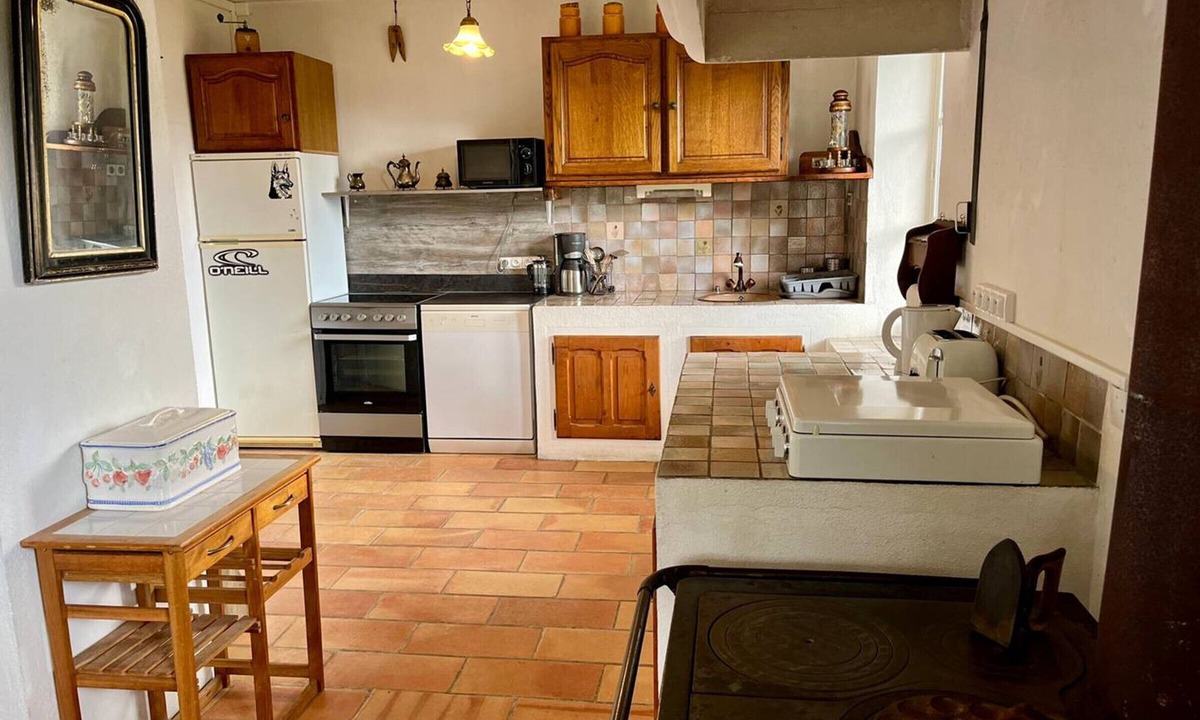 Rencurel House | Villa Rencurel, 4 bedrooms, 15 persons