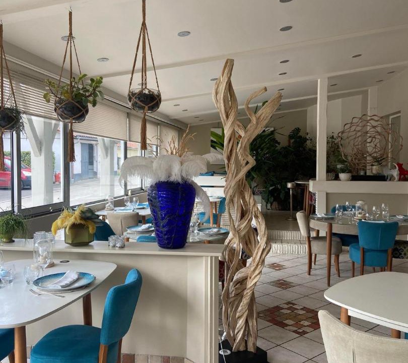 Sainte-Croix Hotel | Logis Hôtel Restaurant Chez Nous