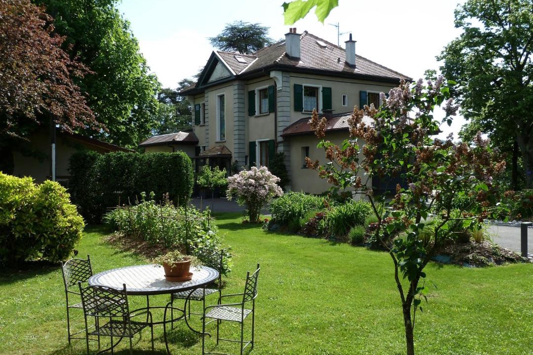 Ambilly Bed & Breakfast | Domaine du Pressoir