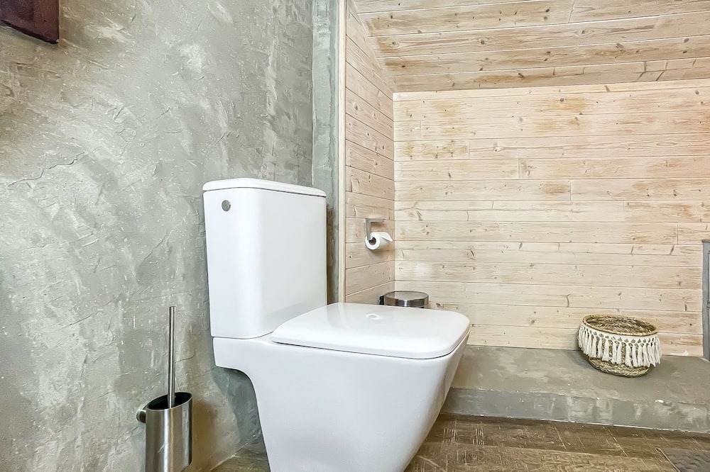 Photo of Bathroom in Bonne