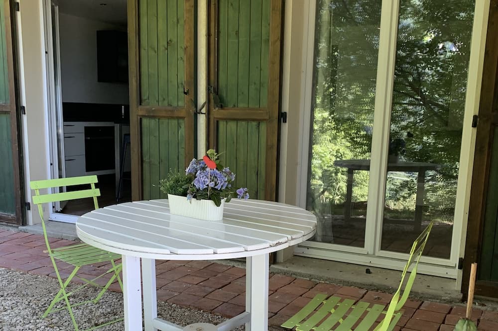 Photo of Patio Balcony in Noyarey