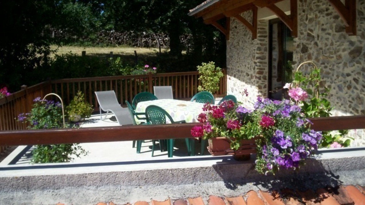 Photo of Outdoor in Saint-Etienne-de-Maurs
