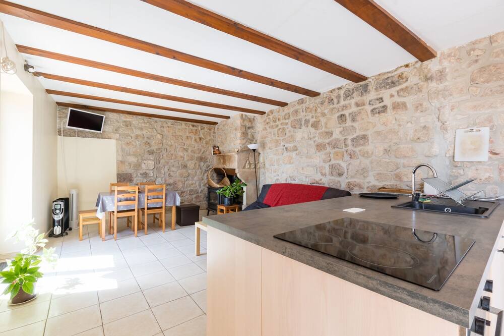 Photo of Kitchen in Chassiers