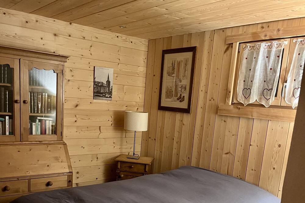 Photo of Bedroom in Fillinges