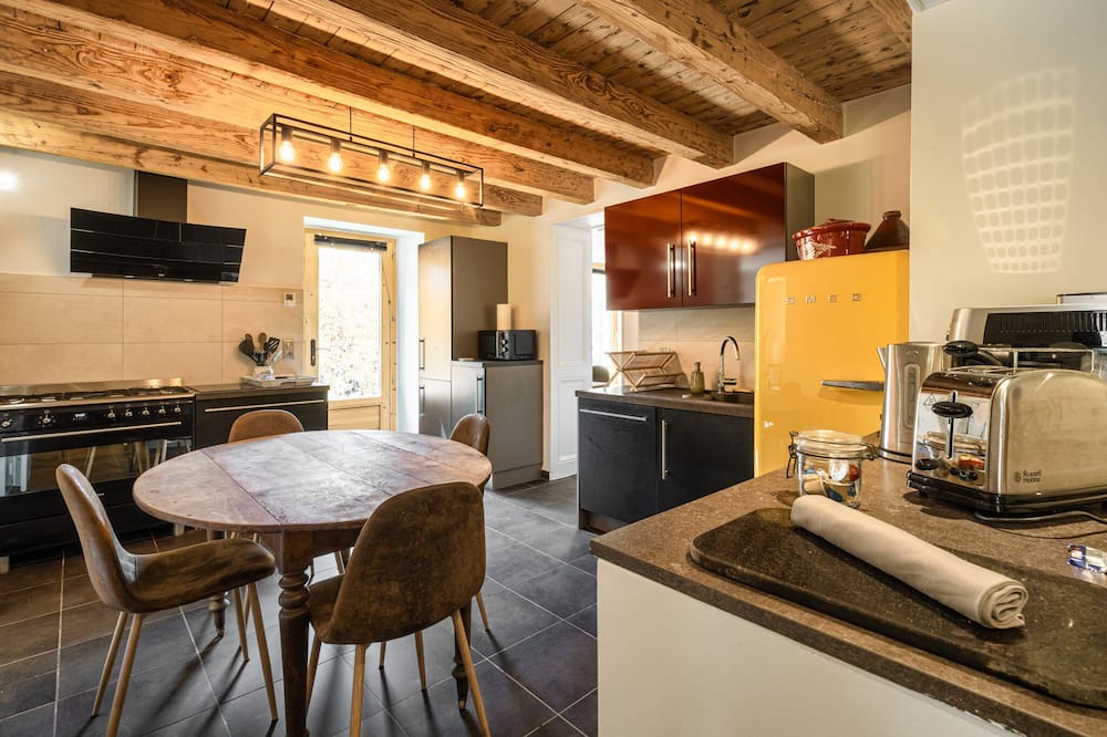 Photo of Kitchen in Villy-le-Pelloux