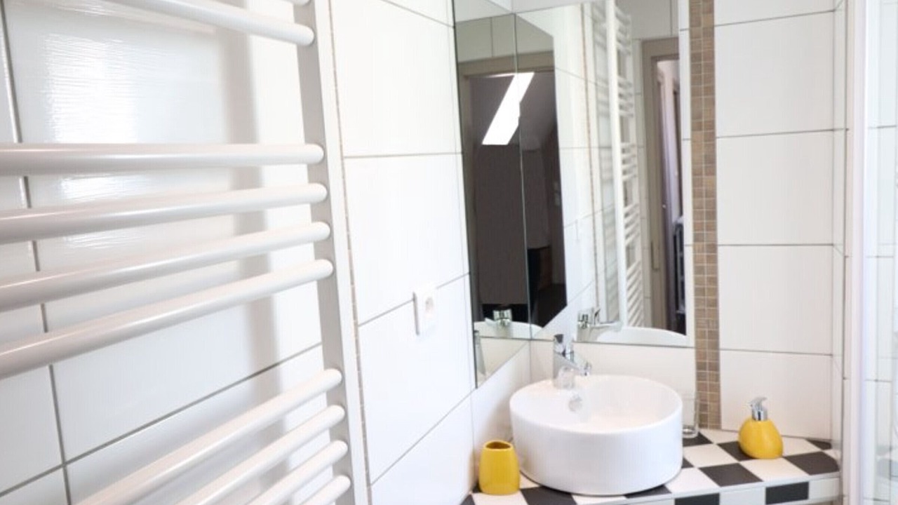 Photo of Bathroom in Jou-sous-Monjou