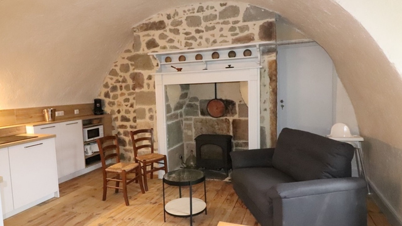 Photo of Livingroom in Saint-Jacques-des-Blats