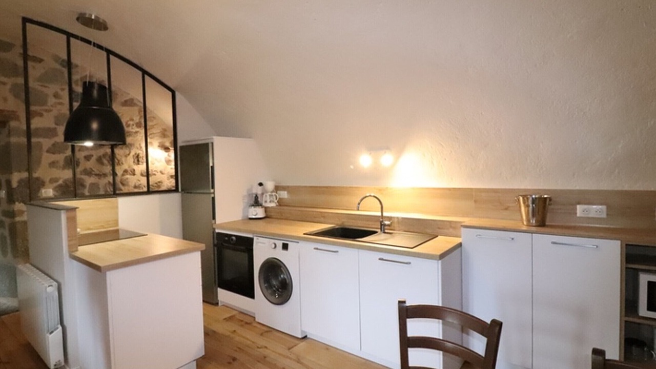 Photo of Kitchen in Saint-Jacques-des-Blats