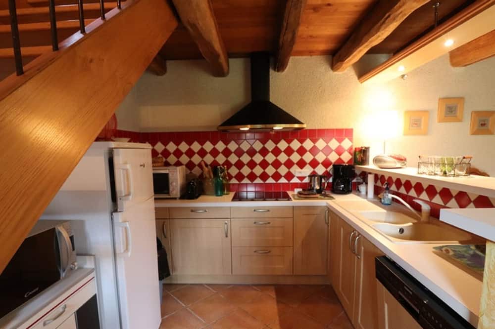 Photo of Kitchen in Lapeyrugue