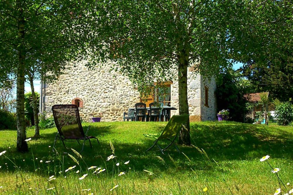 Photo of Outdoor in Sansac-Veinazes