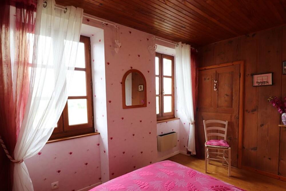 Photo of Bedroom in Sansac-Veinazes
