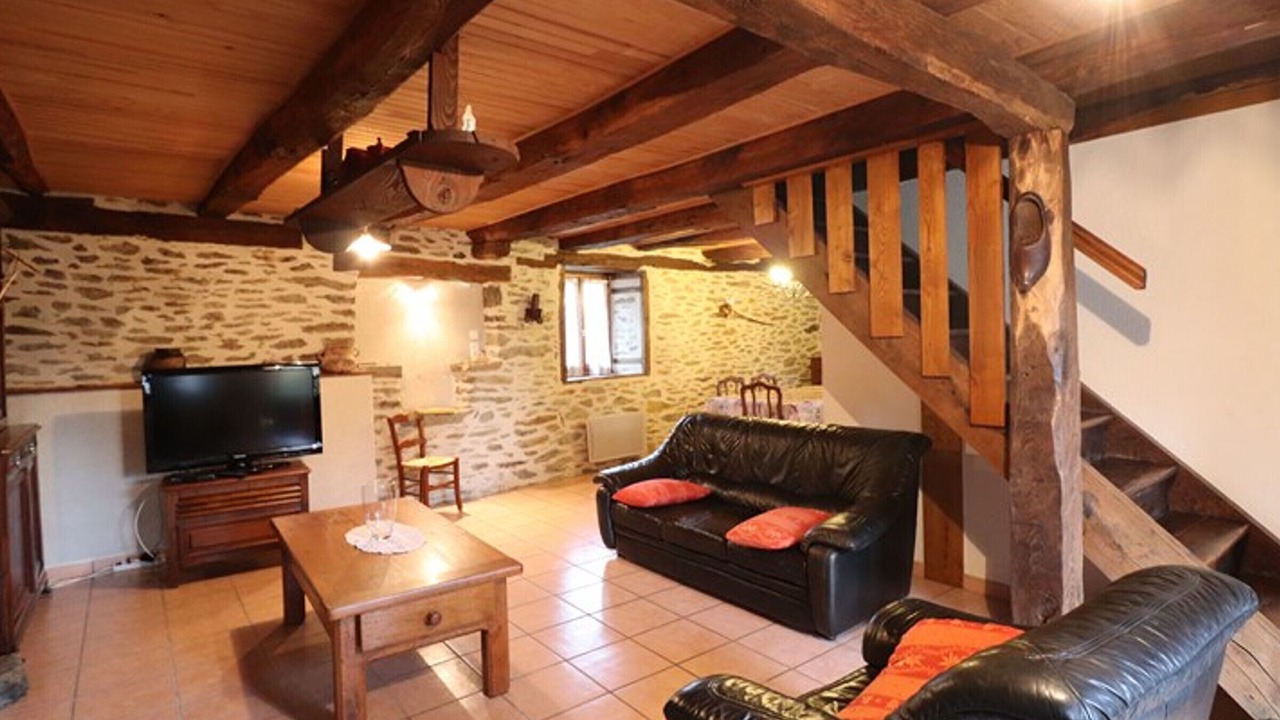 Photo of Livingroom in Montsalvy