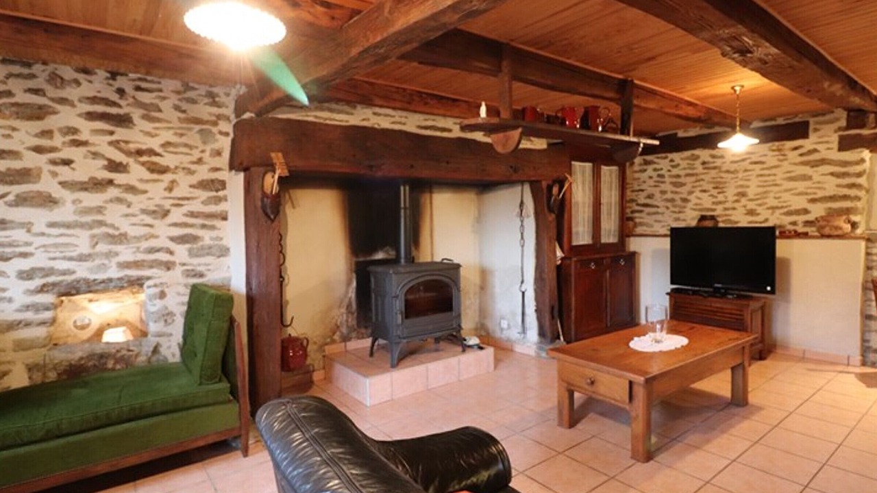 Photo of Livingroom in Montsalvy