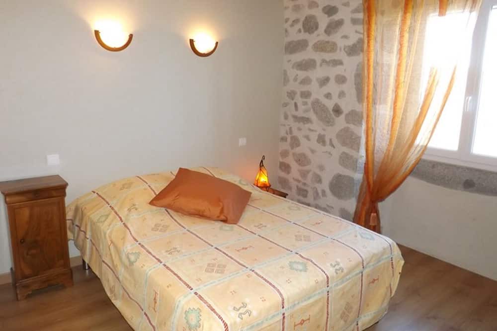 Photo of Bedroom in Parlan