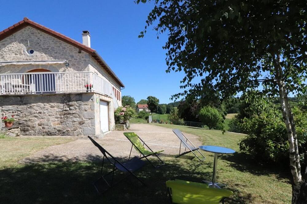Photo of Outdoor in Parlan