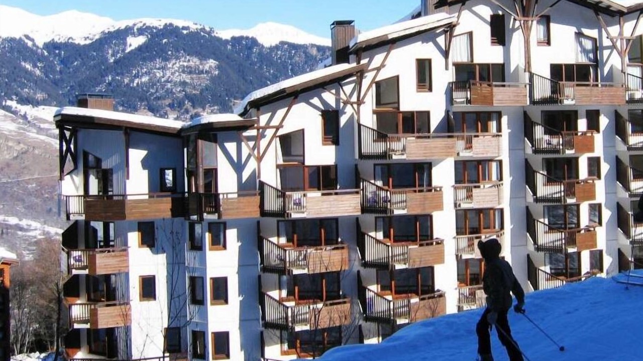 Photo of Buildings in La Perriere