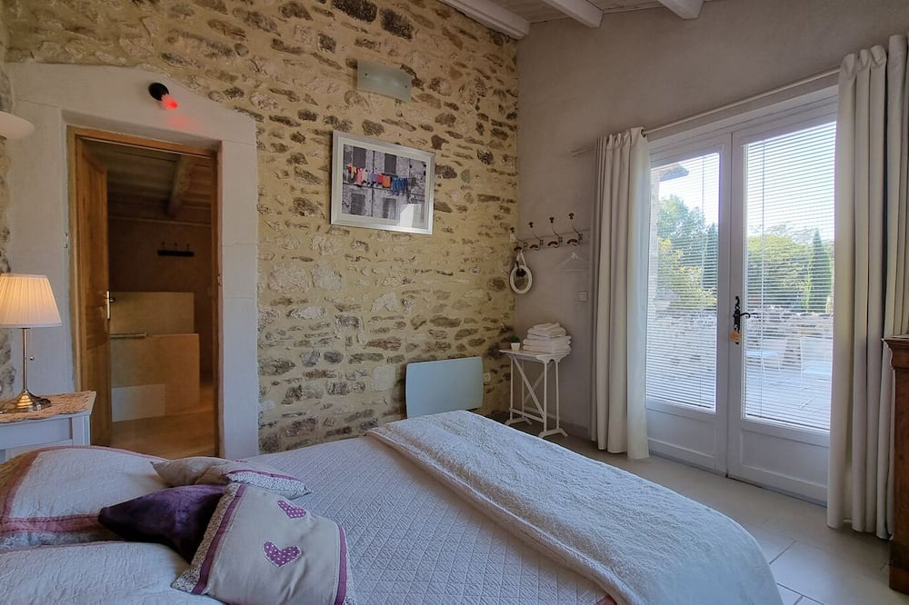 Photo of Others in Montsegur-sur-Lauzon