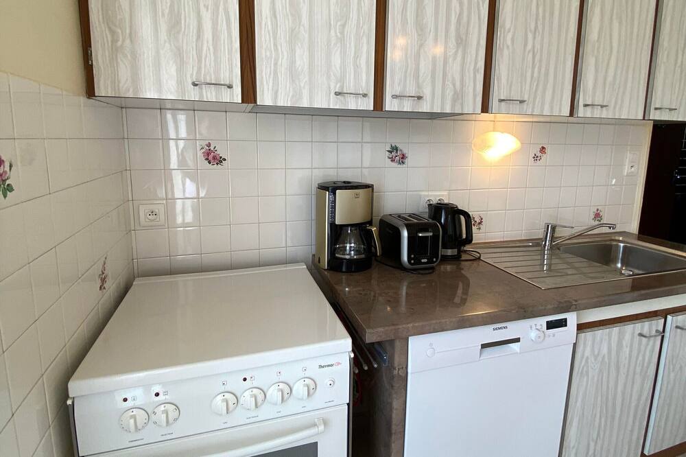 Photo of Kitchen in Saint-Hippolyte