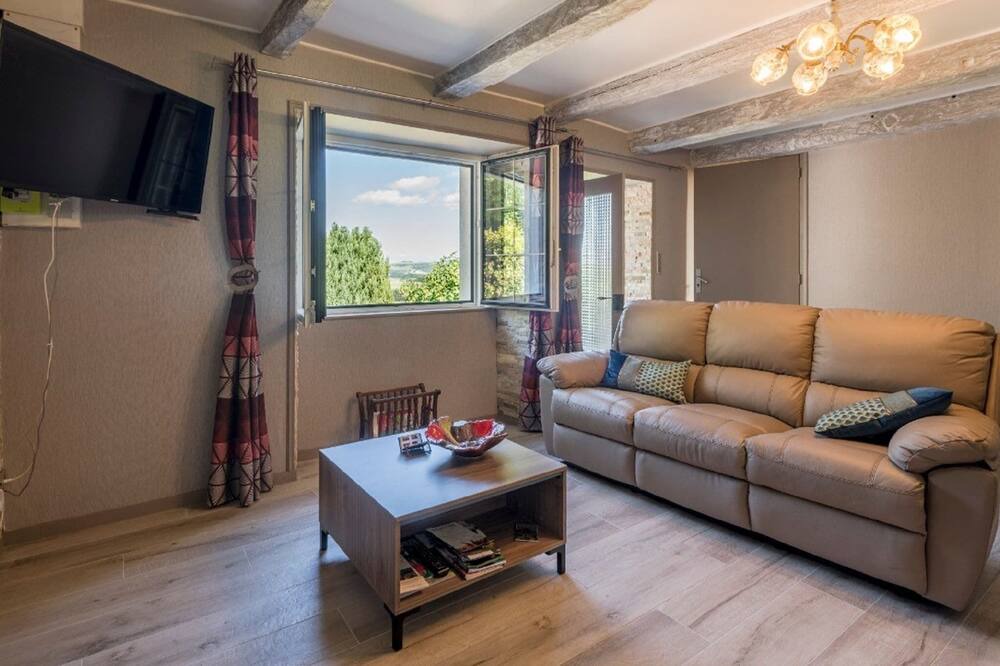 Photo of Livingroom in Sansac-Veinazes