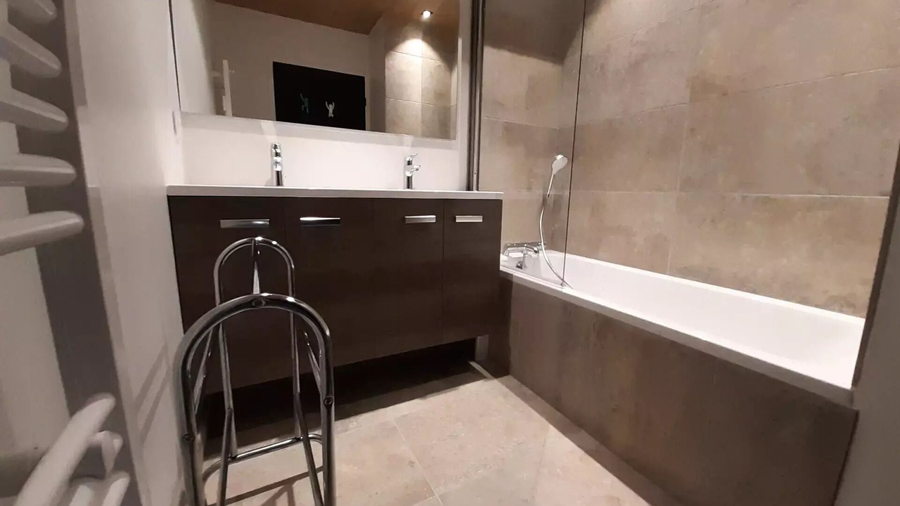 Photo of Bathroom in La Perriere