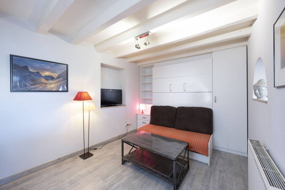 Photo of Livingroom in Gaillard