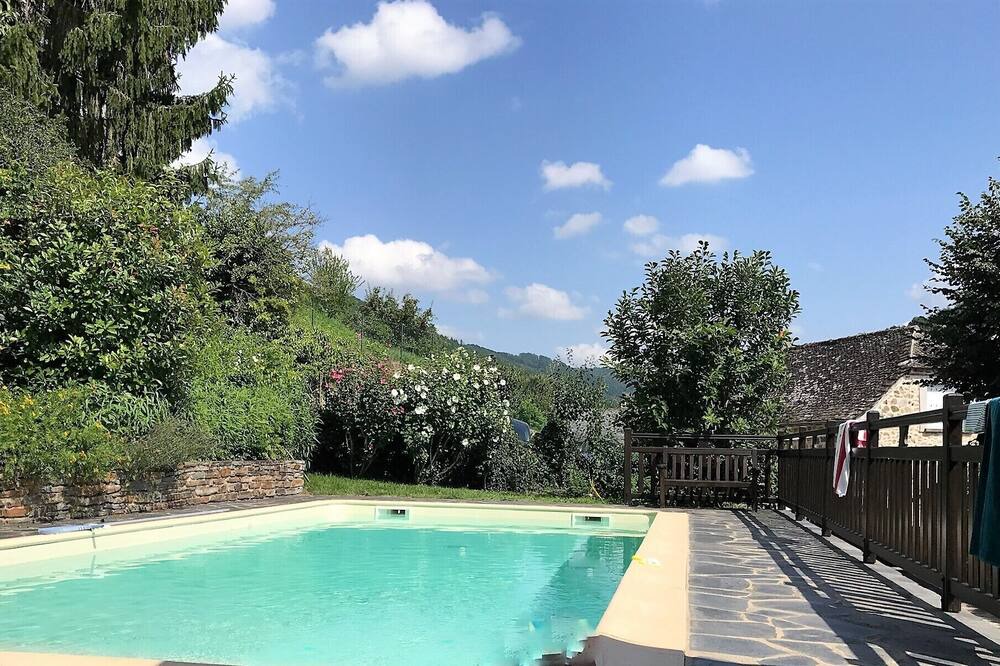 Photo of Outdoor in Saint-Hippolyte