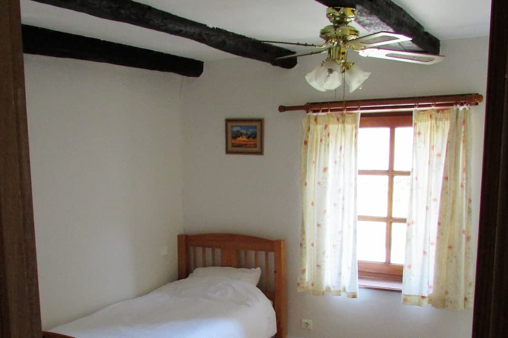 Photo of Bedroom in Saint-Hippolyte
