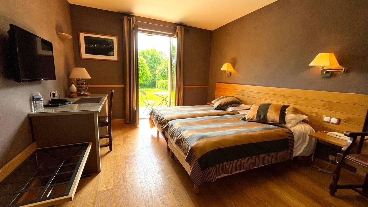 Photo of Bedroom in Mur-de-Barrez