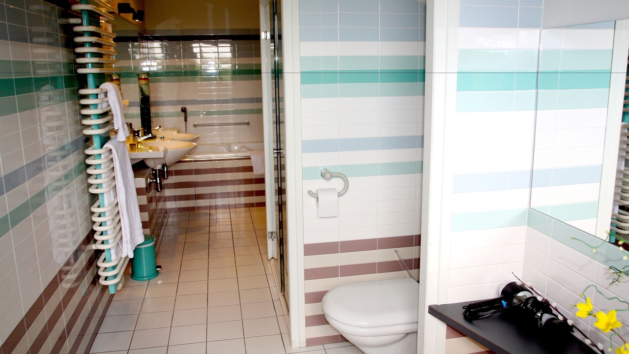 Photo of Bathroom in Mur-de-Barrez