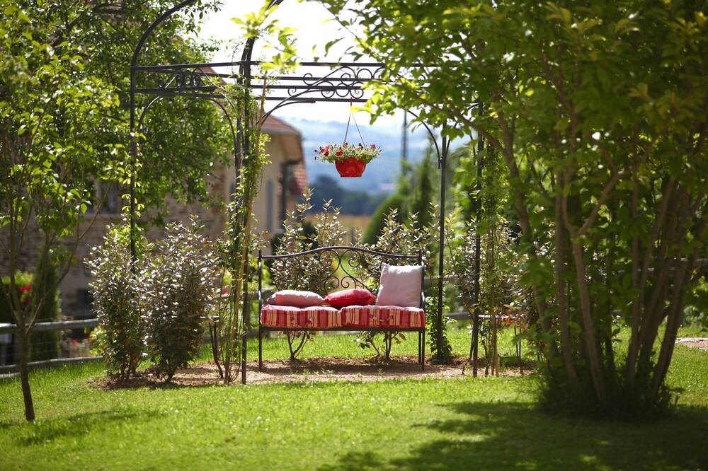 Photo of Outdoor in Linac