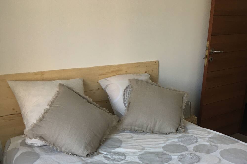 Photo of Bedroom in Taluyers