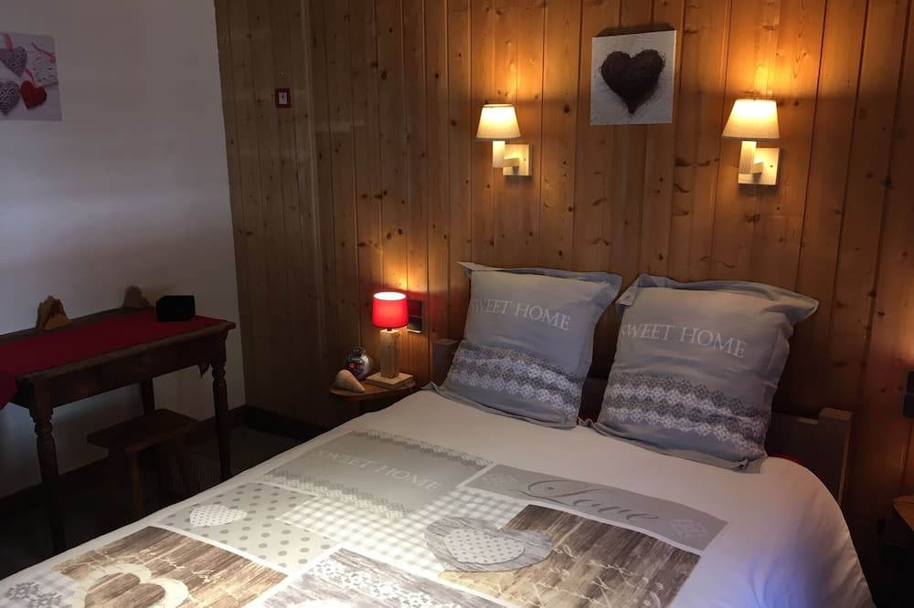 Photo of Bedroom in Saint-Pierre-d'Entremont